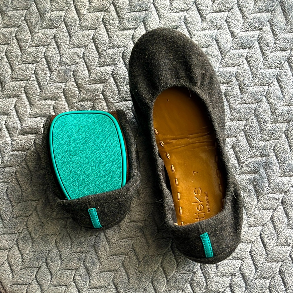 Tieks, Vegans collection in Greystone.